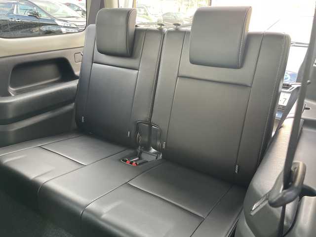 スズキ ジムニー ランドベンチャー 山口県 2018(平30)年 2万km パール ンオーナー　/２．５インチリフトアップ　/オーバーフェンダー　/黒ハーフレザーシート　/社外ナビ　/　・フルセグＴＶ　/　・Ｂｌｕｅｔｏｏｔｈ　/　・バックカメラ　/ドライブレコーダー　/シートヒーター　/純正１６インチＡＷ