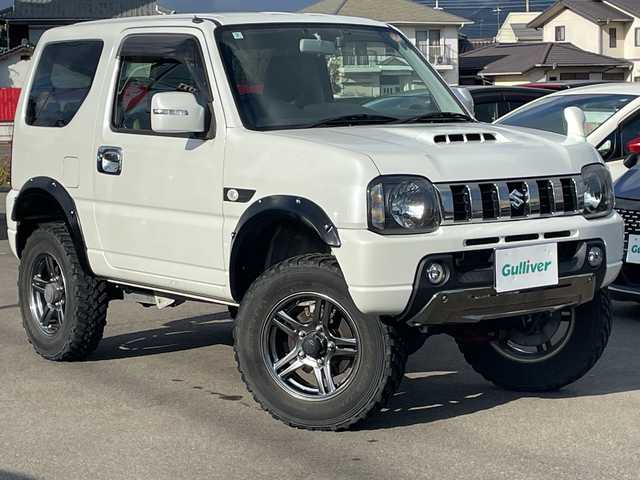 スズキ ジムニー ランドベンチャー 山口県 2018(平30)年 2万km パール ンオーナー　/２．５インチリフトアップ　/オーバーフェンダー　/黒ハーフレザーシート　/社外ナビ　/　・フルセグＴＶ　/　・Ｂｌｕｅｔｏｏｔｈ　/　・バックカメラ　/ドライブレコーダー　/シートヒーター　/純正１６インチＡＷ