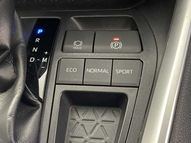 トヨタ ＲＡＶ４ X 鹿児島県 2019(令1)年 5.6万km ホワイトパールクリスタルシャイン 純正SDナビ/(BT/CD/DVD/AM/FM/フルセグTV)/トヨタセーフティセンス/レーダークルーズコントロール/プリクラッシュセーフティ/バックカメラ/モデリスタフルエアロ/後方コーナーセンサー/レーンキープアシスト/オートマチックハイビーム/ブラインドスポットモニター/MTモード付AT/ステアリングスイッチ/ビルトインETC/スペアキー/純正フロアマット/純正LEDヘッドライト/純正18インチアルミホイール/保証書