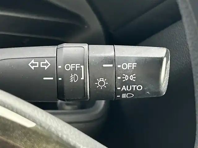 ホンダ Ｎ ＢＯＸ カスタム G L ホンダセンシング 千葉県 2019(令1)年 2.9万km クリスタルブラックパール 純正ナビ/フルセグテレビ/バックカメラ/Bluetooth/USB/AUX/iPod接続/CD/DVD/SD再生/純正ドライブレコーダー/オートエアコン/オートライト/LEDヘッドライト/フロントフォグランプ/ホンダセンシング/アダプティブクルーズコントロール/レーンキープアシスト/衝突被害軽減ブレーキ/横滑り防止装置/後方コーナーセンサー/両側パワースライドドア/純正14インチアルミホイール/純正フロアマット/電動格納ウィンカーミラー