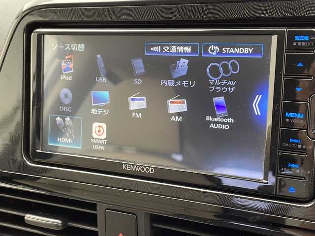 トヨタ シエンタ X 千葉県 2022(令4)年 0.3万km シルバーマイカM トヨタセーフティセンス/（衝突軽減ブレーキ　レーンキープアシスト　先行車発進お知らせ　オートマチックハイビーム）/社外メモリナビ/（フルセグ/Buletooth/CD/DVD/FM/AM）/バックカメラ/ETC/アイドリングストップ/片側パワースライドドア/ハロゲンヘッドライト/電動格納ミラー/純正フロアマット/W＋サイド＋エアバッグ