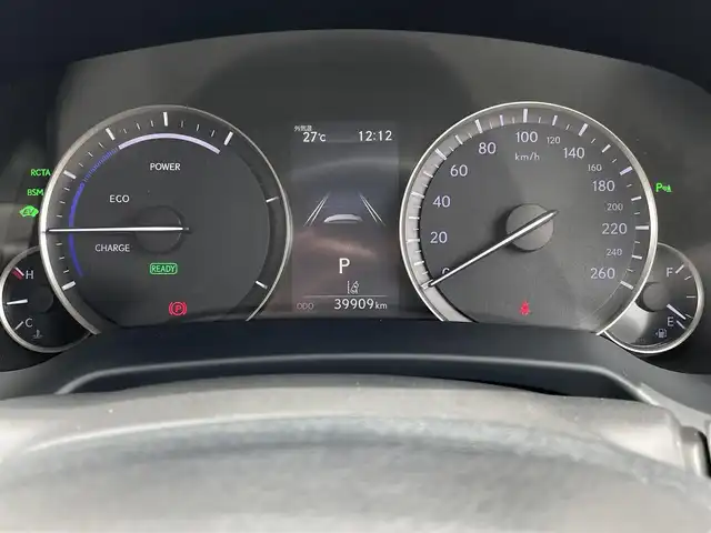 レクサス ＲＸ 450h バージョンL 東京都 2018(平30)年 4万km ソニッククォーツ 純正ナビ/CD/DVD/BD再生/フルセグTV/Bluetooth接続/パノラミックビューモニター/リアシートエンターテイメント/パノラマルーフ/ブラックレザーシート/シートヒーター(D席/N席)/エアシート(D席/N席)/三眼LEDヘッドライト/レクサスセーフティシステム/インテリジェントクリアランスソナー/リアクロストラフィックアラート/リアクロストラフィックオートブレーキ/ブラインドスポットモニター/ドライブモードセレクト/バンパー開口部一体型無塗装横バンパーフロントグリル/メッキ加飾付LEDフロントフォグランプ/ボディ同色ドアミラー(リバース連動/自動防眩/電動オート格納機能/メモリー機能/ヒーター付)/リアスポイラー/下部グレー塗装リアバンパー/235/55R20タイヤ/20インチ5本ツインスポーク切削光輝アルミホイール/本木製/革巻きコンビステアリングホイール/ステアリングヒーター/10WAYパワーシート(D席/N席)/後席パワーシート/ポジションメモリー(D席/N席)/パワーイージーアクセスシステム(D席)