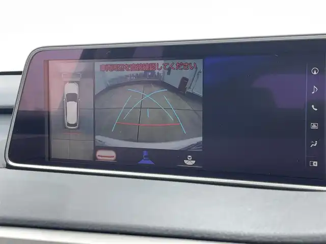 レクサス ＲＸ 450h バージョンL 東京都 2018(平30)年 4万km ソニッククォーツ 純正ナビ/CD/DVD/BD再生/フルセグTV/Bluetooth接続/パノラミックビューモニター/リアシートエンターテイメント/パノラマルーフ/ブラックレザーシート/シートヒーター(D席/N席)/エアシート(D席/N席)/三眼LEDヘッドライト/レクサスセーフティシステム/インテリジェントクリアランスソナー/リアクロストラフィックアラート/リアクロストラフィックオートブレーキ/ブラインドスポットモニター/ドライブモードセレクト/バンパー開口部一体型無塗装横バンパーフロントグリル/メッキ加飾付LEDフロントフォグランプ/ボディ同色ドアミラー(リバース連動/自動防眩/電動オート格納機能/メモリー機能/ヒーター付)/リアスポイラー/下部グレー塗装リアバンパー/235/55R20タイヤ/20インチ5本ツインスポーク切削光輝アルミホイール/本木製/革巻きコンビステアリングホイール/ステアリングヒーター/10WAYパワーシート(D席/N席)/後席パワーシート/ポジションメモリー(D席/N席)/パワーイージーアクセスシステム(D席)