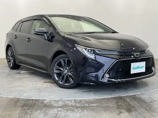 トヨタ カローラツーリング ダブルバイビー 栃木県 2020(令2)年 0.6万km スパークリングブラックパールクリスタルシャイン 純正ナビ/（Bluetooth/USB）/バックカメラ/トヨタセーフティセンス/・プリクラッシュセーフティ/・レーントレーシングアシスト/・レーンディパーチャーアラート/・ロードサインアシスト/・レーダークルーズコントロール/・オートマチックハイビーム/・ドライバー異常時対応システム/・プロアクティブドライビングアシスト/・発進遅れ告知機能/ビルトインETC/前方ドラレコ/ハーフレザーシート/オートライト/LEDヘッドライト/横滑り防止装置/フォグランプ/スマートキー/プッシュスタート/ステアリングスイッチ/電動格納ミラー/純正アルミホイール