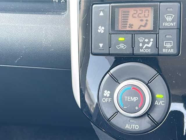 ダイハツ タント カスタム RS SA Ⅲ 千葉県 2018(平30)年 0.6万km ファイアークォーツレッドM ナビ　ＮＭＺＫ－Ｗ６８０　ＣＤ　ＤＶＤ　Ｂｔ　ＴＶ　アラウンドビューモニター　前方ドラレコ　純正ＥＴＣ　ヒートシーター　スマートキー　両側パワスラ　後方コーナーセンサー　ＬＥＤ　純正１５インチＡＷ