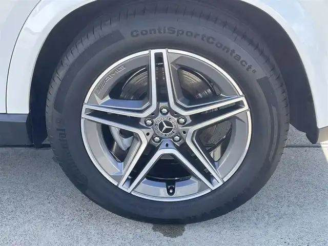 メルセデス・ベンツ ＧＬＥ４００ｄ 4MATIC スポーツ 東京都 2022(令4)年 4.1万km 白 パノラマSR/RSP/道路標識アシスト/アクティブレーンキーピングアシスト/アクティブブレーキアシスト/アランションアシスト/BSA/アクティブディスタンスアシストディストロニック/純正メモリナビ/メルセデスミー/360°カメラ/フルセグTV/ブルメスターサウンド/ヘッドアップディスプレイ/エアサス/アンビエントライト/ETC2.0/パドルシフト/レザーシート/シートヒーター/エアシート/パワーリアゲート