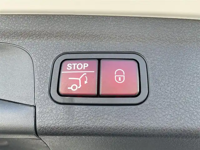 メルセデス・ベンツ ＧＬＥ４００ｄ 4MATIC スポーツ 東京都 2022(令4)年 4.1万km 白 パノラマSR/RSP/道路標識アシスト/アクティブレーンキーピングアシスト/アクティブブレーキアシスト/アランションアシスト/BSA/アクティブディスタンスアシストディストロニック/純正メモリナビ/メルセデスミー/360°カメラ/フルセグTV/ブルメスターサウンド/ヘッドアップディスプレイ/エアサス/アンビエントライト/ETC2.0/パドルシフト/レザーシート/シートヒーター/エアシート/パワーリアゲート