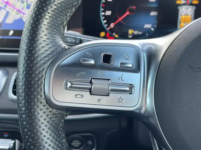 メルセデス・ベンツ ＧＬＥ４００ｄ 4MATIC スポーツ 東京都 2022(令4)年 4.1万km 白 パノラマSR/RSP/道路標識アシスト/アクティブレーンキーピングアシスト/アクティブブレーキアシスト/アランションアシスト/BSA/アクティブディスタンスアシストディストロニック/純正メモリナビ/メルセデスミー/360°カメラ/フルセグTV/ブルメスターサウンド/ヘッドアップディスプレイ/エアサス/アンビエントライト/ETC2.0/パドルシフト/レザーシート/シートヒーター/エアシート/パワーリアゲート