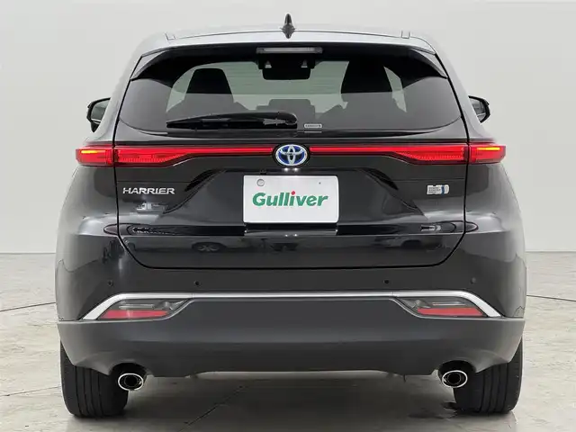 トヨタ ハリアー ハイブリッド G レザーパッケージ 福岡県 2021(令3)年 3.1万km プレシャスブラックパール 純正８型ＤＡナビ　/バックカメラ　/デジタルインナーミラー／前後ドラレコ　/ＥＴＣ　/トヨタセーフティセンス　/衝突軽減ブレーキ　/レーンキープ　/ブラインドスポットモニター　/アクセル踏み間違い防止　/本革シート　/パワーシート　/パワーバックドア　/ステアリングヒーター　/シートベンチレーション／ヒーター　/ＬＥＤヘッドライト