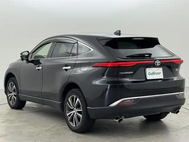 トヨタ ハリアー ハイブリッド G レザーパッケージ 福岡県 2021(令3)年 3.1万km プレシャスブラックパール 純正８型ＤＡナビ　/バックカメラ　/デジタルインナーミラー／前後ドラレコ　/ＥＴＣ　/トヨタセーフティセンス　/衝突軽減ブレーキ　/レーンキープ　/ブラインドスポットモニター　/アクセル踏み間違い防止　/本革シート　/パワーシート　/パワーバックドア　/ステアリングヒーター　/シートベンチレーション／ヒーター　/ＬＥＤヘッドライト