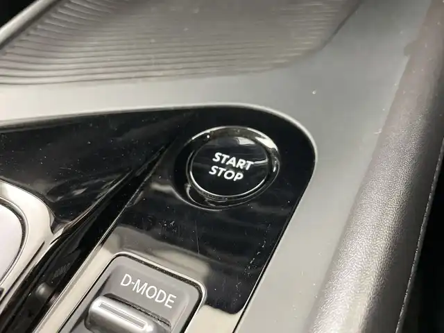 日産 ノート X 愛知県 2021(令3)年 3.2万km スーパーブラック 禁煙車/純正9型ナビ/（Bluetooth/CD/DVD/フルセグTV)　/【品番：MJ120D-L】/バックカメラ/ETC/衝突軽減ブレーキ/セーフティ・シールドスイッチ/オートブレーキホールド/横滑り防止装置/LEDライト/オートライト/オートマチックハイビーム/ヘッドライトレベライザー/スマートキー【スペア1本】/ステアリングリモコン/純正ドアバイザー/純正フロアマット