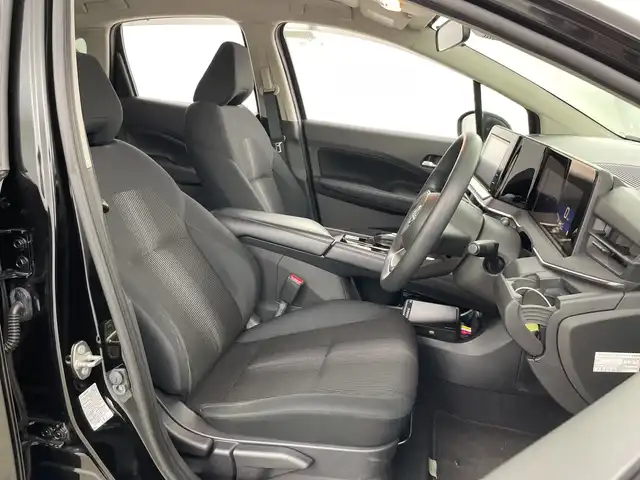 日産 ノート X 愛知県 2021(令3)年 3.2万km スーパーブラック 禁煙車/純正9型ナビ/（Bluetooth/CD/DVD/フルセグTV)　/【品番：MJ120D-L】/バックカメラ/ETC/衝突軽減ブレーキ/セーフティ・シールドスイッチ/オートブレーキホールド/横滑り防止装置/LEDライト/オートライト/オートマチックハイビーム/ヘッドライトレベライザー/スマートキー【スペア1本】/ステアリングリモコン/純正ドアバイザー/純正フロアマット