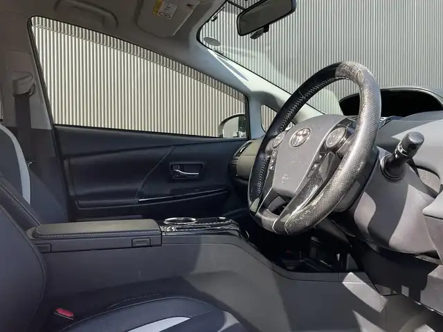 トヨタ プリウス α S ツーリングセレクション G’s 長野県 2015(平27)年 18.3万km シルバーM ＡＬＰＩＮＥ製ナビ（ＴＶ／ＢＴ／ＦＭ／ＣＤ／ＤＶＤ）/純正１８インチＡＷ　/Ｂカメラ　/ＬＥＤヘッドライト　/７人乗り　/ドラレコ