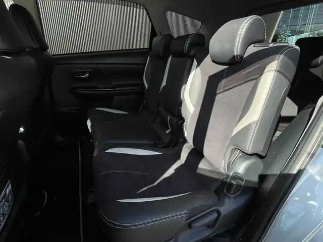 トヨタ プリウス α S ツーリングセレクション G’s 長野県 2015(平27)年 18.3万km シルバーM ＡＬＰＩＮＥ製ナビ（ＴＶ／ＢＴ／ＦＭ／ＣＤ／ＤＶＤ）/純正１８インチＡＷ　/Ｂカメラ　/ＬＥＤヘッドライト　/７人乗り　/ドラレコ