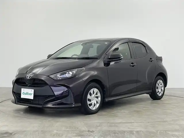 トヨタ ヤリス G 群馬県 2020(令2)年 1.2万km ボルドーマイカメタリック 純正ディスプレイオーディオ/ナビ/フルセグTV/Bluetooth接続/パノラミックビューモニター/トヨタセーフティセンス/衝突被害軽減ブレーキ/車線逸脱警報機能/オートマチックハイビーム/シートヒーター/ステアリングスイッチ/横滑り防止装置/ドライブレコーダー/スマートキー/プッシュスタート/カーテンエアバック/サイドエアバック