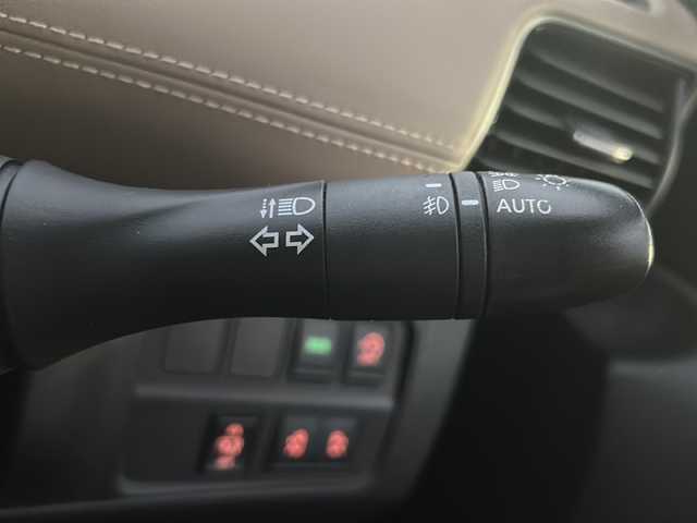 日産 セレナ ハイウェイスター プロパイロットED 沖縄県 2016(平28)年 7万km ダイヤモンドブラック 純正ナビ・TV・Bluetooth・CD/DVD/全方位カメラ/フリップダウンモニター/両側パワースライドドア/ETC/コーナーセンサー/プロパイロット/衝突軽減システム/オートライト/デジタルインナーミラー/LED