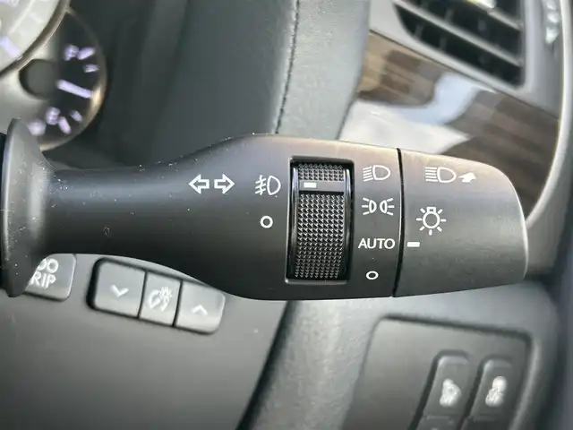 レクサス ＧＳ 300h Iパッケージ 和歌山県 2019(令1)年 3.6万km ダークグレーマイカ 純正ナビ/バックカメラ/BT/衝突軽減ブレーキ/レーダークルコン/ブラインドスポットモニター/前後コーナーセンサー/オートライト/レーンキープアシスト/三眼目LEDヘッドライト/ビルトインETC/ドラレコ/シートヒーター/シートベンチレーション/パワーシート/シートメモリー/パドルシフト/ステアリングヒーター/ステアリングリモコン/フォグランプ