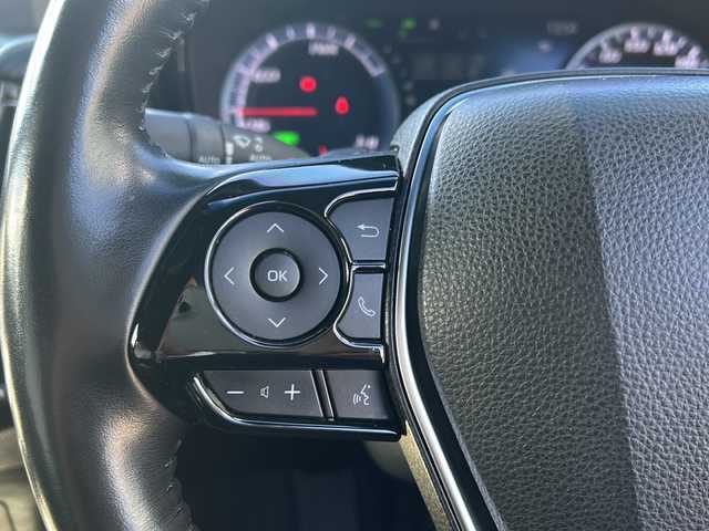 トヨタ クラウン ハイブリッド S Cパッケージ Four 秋田県 2018(平30)年 7.5万km ホワイトパールクリスタルシャイン 純正メモリナビ/Bluetooth、CD/DVD、フルセグTV/全方位カメラ/ETC/前後ドライブレコーダー/レーダークルーズコントロール/レザーシート/前席パワーシート/前席シートヒーター/ステアリングヒーター/社外20インチAW/純正リアスポイラー/ドアバイザー