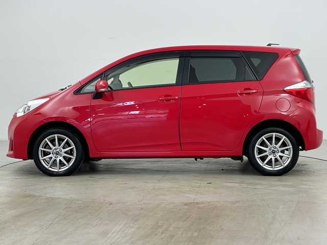 トヨタ ラクティス G 道央・札幌 2013(平25)年 4.1万km 赤 ・4WD/・寒冷地仕様/・純正ナビ&CD&DVD&SD&BT&TV/・バックカメラ/・横滑り防止装置/・純正フロアマット/・プッシュスタート/・オートライト/・スマートキー/・社外AW冬タイヤ積込/・保証書/・取扱説明書