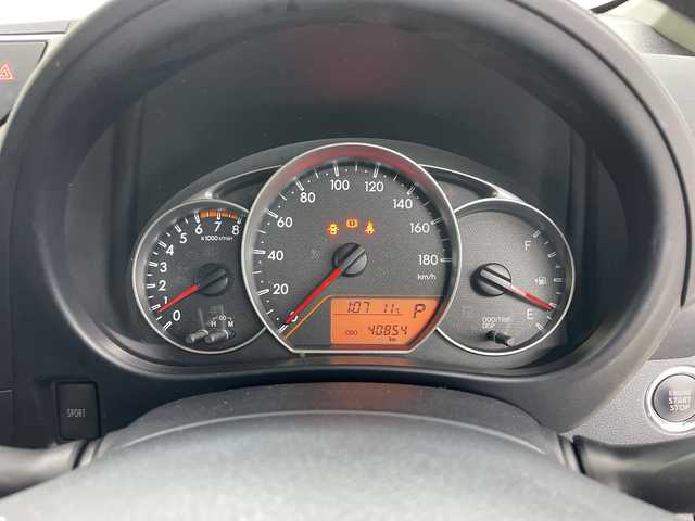 トヨタ ラクティス G 道央・札幌 2013(平25)年 4.1万km 赤 ・4WD/・寒冷地仕様/・純正ナビ&CD&DVD&SD&BT&TV/・バックカメラ/・横滑り防止装置/・純正フロアマット/・プッシュスタート/・オートライト/・スマートキー/・社外AW冬タイヤ積込/・保証書/・取扱説明書