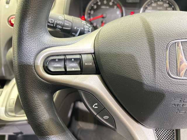 ホンダ ストリーム X HDDナビパッケージ 愛媛県 2010(平22)年 10.2万km クリスタルブラックパール 純正ＨＤＤナビ　バックカメラ　ディスチャージヘッドライト　ドラレコ　ＥＴＣ