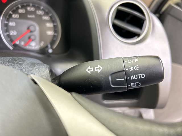 ホンダ ストリーム X HDDナビパッケージ 愛媛県 2010(平22)年 10.2万km クリスタルブラックパール 純正ＨＤＤナビ　バックカメラ　ディスチャージヘッドライト　ドラレコ　ＥＴＣ