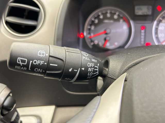 ホンダ ストリーム X HDDナビパッケージ 愛媛県 2010(平22)年 10.2万km クリスタルブラックパール 純正ＨＤＤナビ　バックカメラ　ディスチャージヘッドライト　ドラレコ　ＥＴＣ