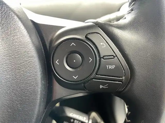 トヨタ プリウス ＰＨＶ S GRスポーツ 鹿児島県 2020(令2)年 5.5万km ホワイトパールクリスタルシャイン 禁煙車/社外ナビ【XF11Z】/　（Bluetooth/フルセグTV/CD/DVD）/バックモニター/社外前方ドライブレコーダー/前席シートヒーター/ハーフレザー/ビルトインETC/トヨタセーフティセンス/・クルーズコントロール/・レーンキープアシスト/クリアランスソナー