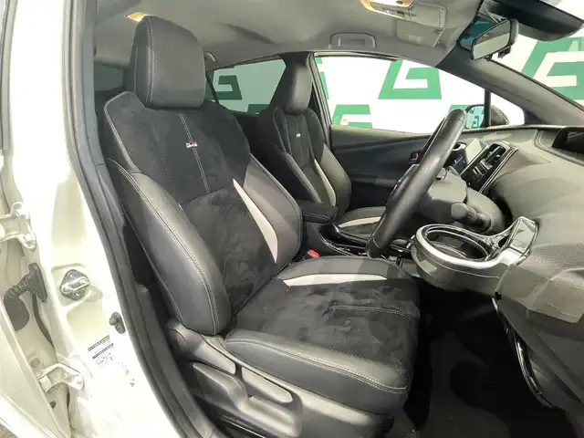 トヨタ プリウス ＰＨＶ S GRスポーツ 鹿児島県 2020(令2)年 5.5万km ホワイトパールクリスタルシャイン 禁煙車/社外ナビ【XF11Z】/　（Bluetooth/フルセグTV/CD/DVD）/バックモニター/社外前方ドライブレコーダー/前席シートヒーター/ハーフレザー/ビルトインETC/トヨタセーフティセンス/・クルーズコントロール/・レーンキープアシスト/クリアランスソナー