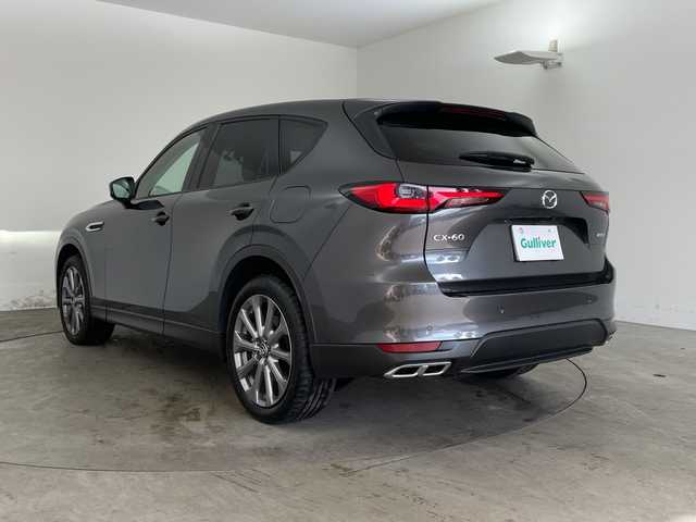 マツダ ＣＸ－６０ XD Lパッケージ 兵庫県 2023(令5)年 2.3万km マシーングレープレミアムM ・純正12.3インチナビ/Bluetooth/USB/HDMI//Apple CarPlay/Android Auto/・全方位カメラ/・ビルトインETC/・置くだけ充電/・ヘッドアップディスプレイ/・車間制御/・交通標識認識/・前後側方接近車両検知/・車線逸脱警報/・ブラインドスポットモニター/・ディスタンス＆スピードアラート/・レーンキープアシストシステム/・スマートブレーキサポートサポート/・スマートシティブレーキサポート/・レーダークルーズコントロール/・アダプティブＬＥＤヘッドライト/・前後誤発進抑制制御/・緊急時車線維持支援/・ドライバー異常時対応システム/・パーキングセンサー/・パワーバックドア/・レザーシート/・前席パワーシート/・全席シートヒーター/・AC100V電源/・パドルシフト