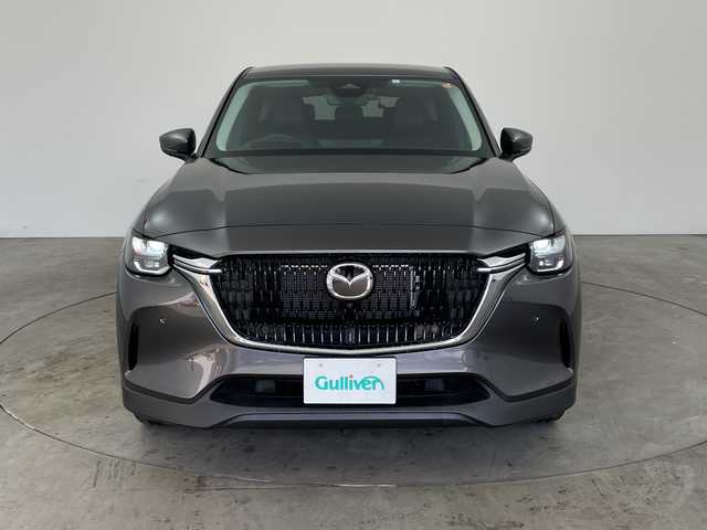 マツダ ＣＸ－６０ XD Lパッケージ 兵庫県 2023(令5)年 2.3万km マシーングレープレミアムM ・純正12.3インチナビ/Bluetooth/USB/HDMI//Apple CarPlay/Android Auto/・全方位カメラ/・ビルトインETC/・置くだけ充電/・ヘッドアップディスプレイ/・車間制御/・交通標識認識/・前後側方接近車両検知/・車線逸脱警報/・ブラインドスポットモニター/・ディスタンス＆スピードアラート/・レーンキープアシストシステム/・スマートブレーキサポートサポート/・スマートシティブレーキサポート/・レーダークルーズコントロール/・アダプティブＬＥＤヘッドライト/・前後誤発進抑制制御/・緊急時車線維持支援/・ドライバー異常時対応システム/・パーキングセンサー/・パワーバックドア/・レザーシート/・前席パワーシート/・全席シートヒーター/・AC100V電源/・パドルシフト