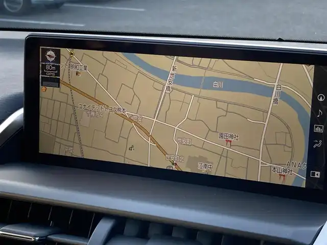 レクサス ＮＸ 300 バージョンL 熊本県 2020(令2)年 2.6万km ソニッククォーツ ・スマートキー/・プッシュスタート/・レーントレーシングアラート/・プリクラッシュセーフティ/・パーキングサポートアラート/・ロードサインインフォメーション/・先行車発進告知/・オートマチックハイビーム/・クルーズコントロール(追従式)/・合皮レザーシー/・前席パワーシート/・全席シートヒーター/・前席エアシート/・ハンドルヒーター/・純正メモリナビ/ 【BD・Bluetooth・USB・SD・AUX・MSV】/・フルセグTV/・バックカメラ/・ETC2.0/・LEDヘッドランプ/・LEDフォグランプ/・純正マット