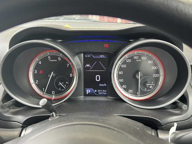 スズキ スイフト HYBRID MG 静岡県 2020(令2)年 7.9万km スピーディーブルーM 【主要装備】/プッシュスタート　/スマートキー　/アイドリングストップ　/レーダークルーズコントロール　/社外ディスプレイオーディオ　/Ｂｌｕｅｔｏｏｔｈ　/FM/AM/純正１６インチアルミ　/プリクラッシュセーフティ　/レーンキープアシスト/運転席シートヒーター