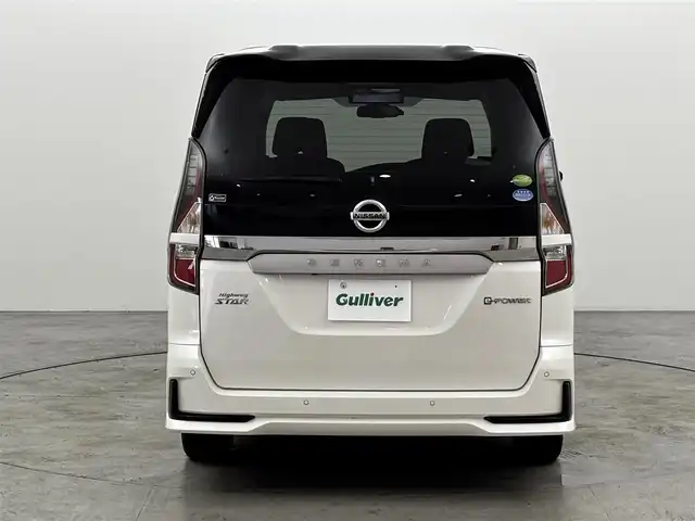 日産 セレナ e－パワー ハイウェイスター V 福岡県 2019(令1)年 6.7万km ブリリアントホワイトパール 2トーン フリップダウンモニター　/純正１０型ナビ　/アラウンドビューモニター　/ＥＴＣ　/ナビ連動ドラレコ　/プロパイロット　/エマージェンシーブレーキ　/レーンキープ　/ＢＳＭ　/パーキングアシスト　/両側電動スライドドア