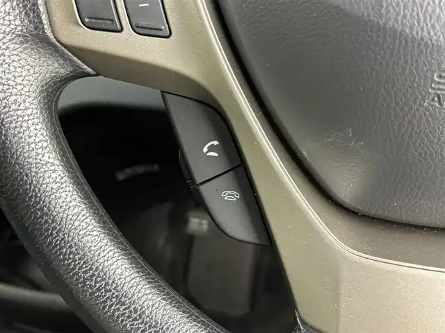ホンダ フリード スパイク ハイブリット ジャストセレクション 埼玉県 2012(平24)年 5万km ポリッシュドメタルメタリック 純正ナビ/(CD/DVD/USB/AM/FM)/地デジワンセグ/バックカメラ/ETC/クルーズコントロール/クリアランスソナー/両側パワースライドドア/ステアリングリモコン/純正フロアマット