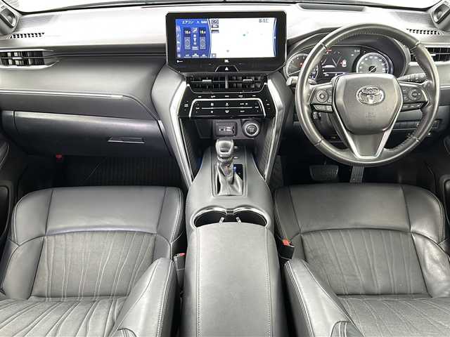トヨタ ハリアー Z 宮城県 2020(令2)年 7.3万km プレシャスブラックパール JBLサウンド/トヨタセーフティーセンス/・アダプティブハイビームシステム/・レーダークルーズコントロール/・プリクラッシュセーフティーシステム/・レーントレーシングアシスト/・パーキングサポートブレーキ/ブラインドスポットモニター/デジタルインナーミラー/ヘッドアップディスプレイ/12.3インチメーカーオプションナビ/（BT.AM.FM.USB.AUX）/バックカメラ/フルセグテレビ/ビルトインETC2.0/電動リアゲート/電動パーキングブレーキ/パワーシート（D）/ハーフレザーシート/革巻きステアリング/ステアリングスイッチ/プッシュスタート/スマートキー（2本）/純正フロアマット/ドアバイザー　　　　/純正19インチアルミホイール/LEDヘッドライト/LEDフォグランプ/横滑り防止機能/リヤクロストラフィックアラート/クリアランスソナー　　　　　　　　　