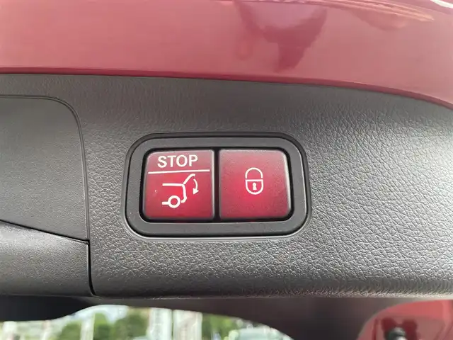 メルセデス・ベンツ Ｍ・ベンツ ＧＬＡ１８０ AMGライン 栃木県 2022(令4)年 2.3万km 赤 ワンオーナー /レーダーセーフティパッケージ/AMGライン/アンビエントライト /ナビ/フルセグTV/全方位カメラ/ETC/キーレスゴー/ACC/パーキングアシスト /レーンキープアシスト/ブラインドスポット /パークトロニック /ドラレコ前後/パワーテールゲート/パワーシート /ハーフレザー /シートヒーター /ワイヤレスチャージ /LEDヘッドライト/オートライト