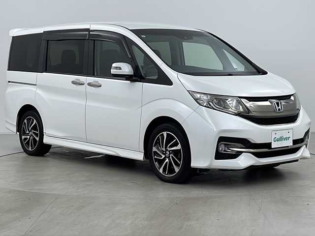 ホンダ ステップワゴン スパーダ クールスピリット 道央・札幌 2015(平27)年 11.2万km ホワイトオーキッドパール ・4WD/・ワンオーナー/・寒冷地仕様/・社外ナビ/&CD&DVD&BD&BT&SD&USB&iPod&TV/・社外フリップダウンモニター/・両側パワースライドドア/・バックカメラ/・クルーズコントロール/・衝突軽減ブレーキ/・路外逸脱抑制機能/・横滑り防止装置/・前席シートヒーター/・パドルシフト/・ステアリングスイッチ/・純正フロアマット/・電動格納ミラー/・LEDヘッドライト/・オートライト/・オートマチックハイビーム/・スマートキー