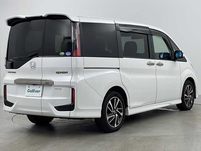 ホンダ ステップワゴン スパーダ クールスピリット 道央・札幌 2015(平27)年 11.2万km ホワイトオーキッドパール ・4WD/・ワンオーナー/・寒冷地仕様/・社外ナビ/&CD&DVD&BD&BT&SD&USB&iPod&TV/・社外フリップダウンモニター/・両側パワースライドドア/・バックカメラ/・クルーズコントロール/・衝突軽減ブレーキ/・路外逸脱抑制機能/・横滑り防止装置/・前席シートヒーター/・パドルシフト/・ステアリングスイッチ/・純正フロアマット/・電動格納ミラー/・LEDヘッドライト/・オートライト/・オートマチックハイビーム/・スマートキー
