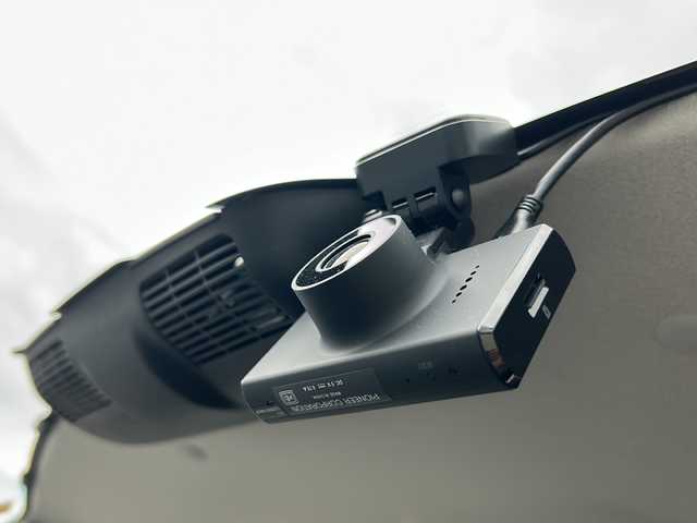 スズキ スペーシア HYBRID X 岐阜県 2023(令5)年 1.6万km オフブルーM 登録時走行距離：15812km/ワンオーナー/ナビ（AVIC-RZ812）/フルセグテレビ・Bluetooth・CD・DVD/バックカメラ/ETC/両側パワースライドドア/コーナーセンサー/シートヒーター/ドライブレコーダー/フロアマット/オートライト/プッシュスタート/スマートキー/スペアキー/保証書/取扱説明書