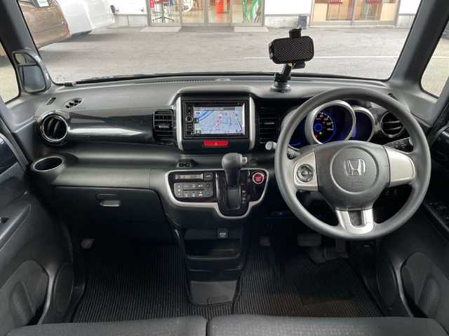 ホンダ Ｎ ＢＯＸ カスタム G Lパッケージ 京都府 2015(平27)年 9.1万km スマートブラック Clarionナビ/Bluetooth/両側パワースライドドア/禁煙車/バックカメラ/オートライト/純正14インチAW/ETC/アイドリングストップ/プッシュスタート/ウインカーミラー/フォグランプ/ステアリングスイッチ/純正フロアマット/ドアバイザー/スマートキースペア