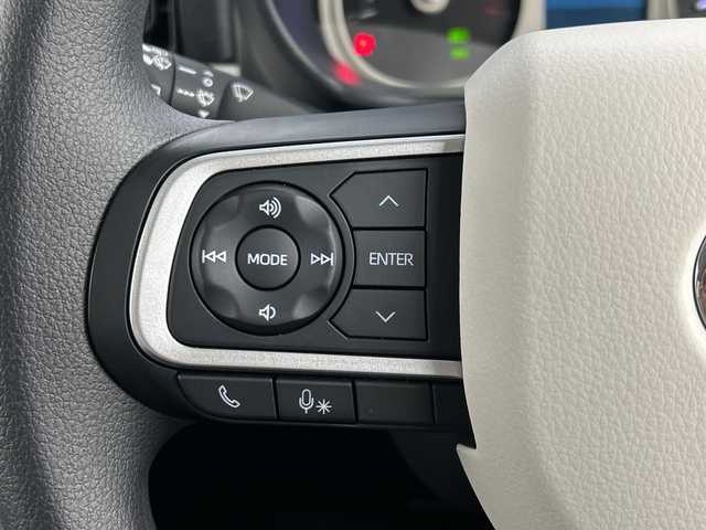 ダイハツ ムーヴ キャンバス 愛知県 2023(令5)年 0.3万km シャイニングホワイトパール/サンドベージュメタリック 純正ナビ/・Ｂｌｕｅｔｏｏｔｈ/・フルセグ/・ＤＶＤ/ＣＤ/両側パワースライドドア/バックカメラ/シートシート/スマートアシストIII/衝突軽減/コーナーセンサー/レーンキープ/LEDヘッドライト/オートマチックハイビーム/スペアキー