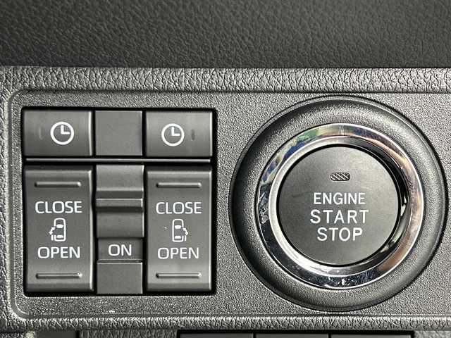 ダイハツ ムーヴ キャンバス 愛知県 2023(令5)年 0.3万km シャイニングホワイトパール/サンドベージュメタリック 純正ナビ/・Ｂｌｕｅｔｏｏｔｈ/・フルセグ/・ＤＶＤ/ＣＤ/両側パワースライドドア/バックカメラ/シートシート/スマートアシストIII/衝突軽減/コーナーセンサー/レーンキープ/LEDヘッドライト/オートマチックハイビーム/スペアキー