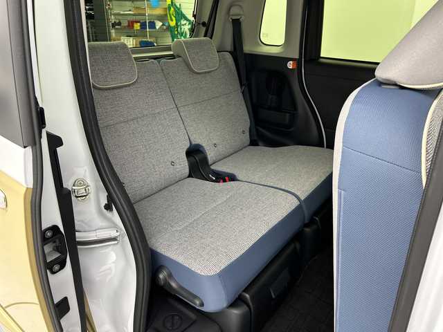 ダイハツ ムーヴ キャンバス 愛知県 2023(令5)年 0.3万km シャイニングホワイトパール/サンドベージュメタリック 純正ナビ/・Ｂｌｕｅｔｏｏｔｈ/・フルセグ/・ＤＶＤ/ＣＤ/両側パワースライドドア/バックカメラ/シートシート/スマートアシストIII/衝突軽減/コーナーセンサー/レーンキープ/LEDヘッドライト/オートマチックハイビーム/スペアキー