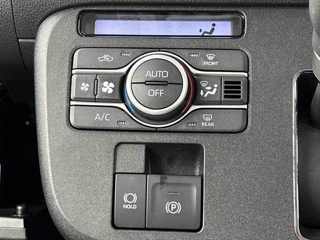 ダイハツ ムーヴ キャンバス 愛知県 2023(令5)年 0.3万km シャイニングホワイトパール/サンドベージュメタリック 純正ナビ/・Ｂｌｕｅｔｏｏｔｈ/・フルセグ/・ＤＶＤ/ＣＤ/両側パワースライドドア/バックカメラ/シートシート/スマートアシストIII/衝突軽減/コーナーセンサー/レーンキープ/LEDヘッドライト/オートマチックハイビーム/スペアキー