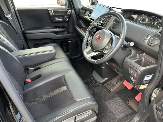 ホンダ Ｎ ＢＯＸ カスタム G L ターボ ホンダセンシング 富山県 2019(平31)年 8.2万km クリスタルブラックパール 純正メモリナビ/両側パワスラ/ハーフレザーシート/バックカメラ/パドルシフト/フロアマット/純正15インチAW/コーナーセンサー/プッシュスタート/スマートキー/CD/DVD/ビルトインETC/LEDヘッドライト/プッシュスタート/後席サンシェード/ウィンカーミラー/カーテンエアバック/Lylixエアロ/横滑り防止装置/衝突被害軽減システム/ウィンカーミラー/保証書/取扱説明書