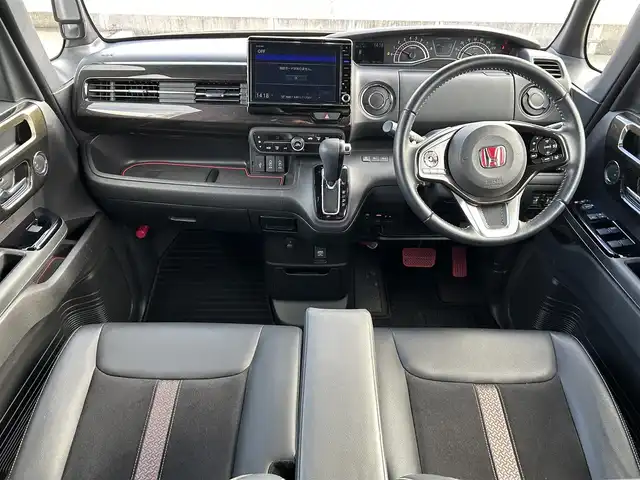 ホンダ Ｎ ＢＯＸ カスタム G L ターボ ホンダセンシング 富山県 2019(平31)年 8.2万km クリスタルブラックパール 純正メモリナビ/両側パワスラ/ハーフレザーシート/バックカメラ/パドルシフト/フロアマット/純正15インチAW/コーナーセンサー/プッシュスタート/スマートキー/CD/DVD/ビルトインETC/LEDヘッドライト/プッシュスタート/後席サンシェード/ウィンカーミラー/カーテンエアバック/Lylixエアロ/横滑り防止装置/衝突被害軽減システム/ウィンカーミラー/保証書/取扱説明書