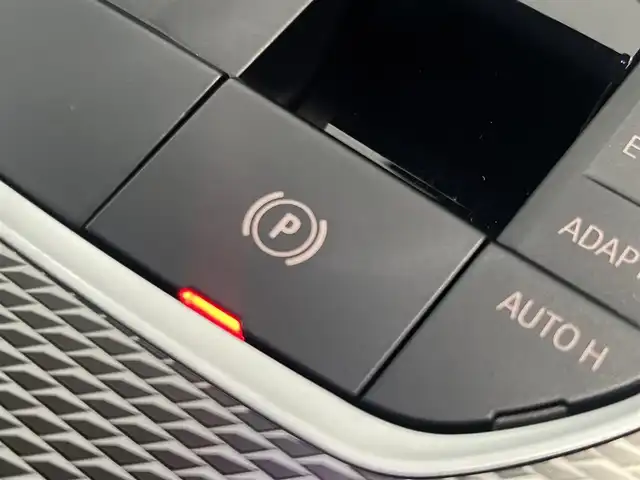 ＢＭＷ ３２０ｄ xDrive Mスポーツ 静岡県 2019(令1)年 2.1万km サファイアブラックP ドライビングアシストパッケージ/純正ナビ/・ApplecarPlay/・androidauto/・全方位カメラ　/・バックカメラ/・Bluetooth/ワイヤレス充電　/ハーフレザーシート/シートヒーター/LEDライト/・オートハイビーム　/オートワイパー　/ステアリングスイッチ/パドルシフト/純正１９インチアルミホイール/ミラー一体型ETC
