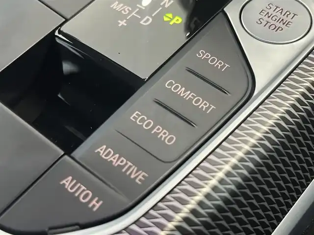 ＢＭＷ ３２０ｄ xDrive Mスポーツ 静岡県 2019(令1)年 2.1万km サファイアブラックP ドライビングアシストパッケージ/純正ナビ/・ApplecarPlay/・androidauto/・全方位カメラ　/・バックカメラ/・Bluetooth/ワイヤレス充電　/ハーフレザーシート/シートヒーター/LEDライト/・オートハイビーム　/オートワイパー　/ステアリングスイッチ/パドルシフト/純正１９インチアルミホイール/ミラー一体型ETC
