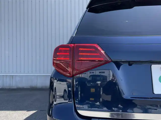 スズキ エスクード S－LTD 神奈川県 2021(令3)年 2.6万km 紺Ⅱ 純正８型ナビ　/CD/DVD/Bluetooth/フルセグテレビ　/ＥＴＣ２．０　/バックカメラ　/ドライブレコーダー　/レーダークルーズコントロール　/Ｄ＋Ｎシートヒーター　/ハーフレザーシート　/LEDヘッドライト　/スマートキー/オートライト/プッシュスタート/オートエアコン/前後ドライブレコーダー/ABS/横滑り防止装置/レーンキープアシスト